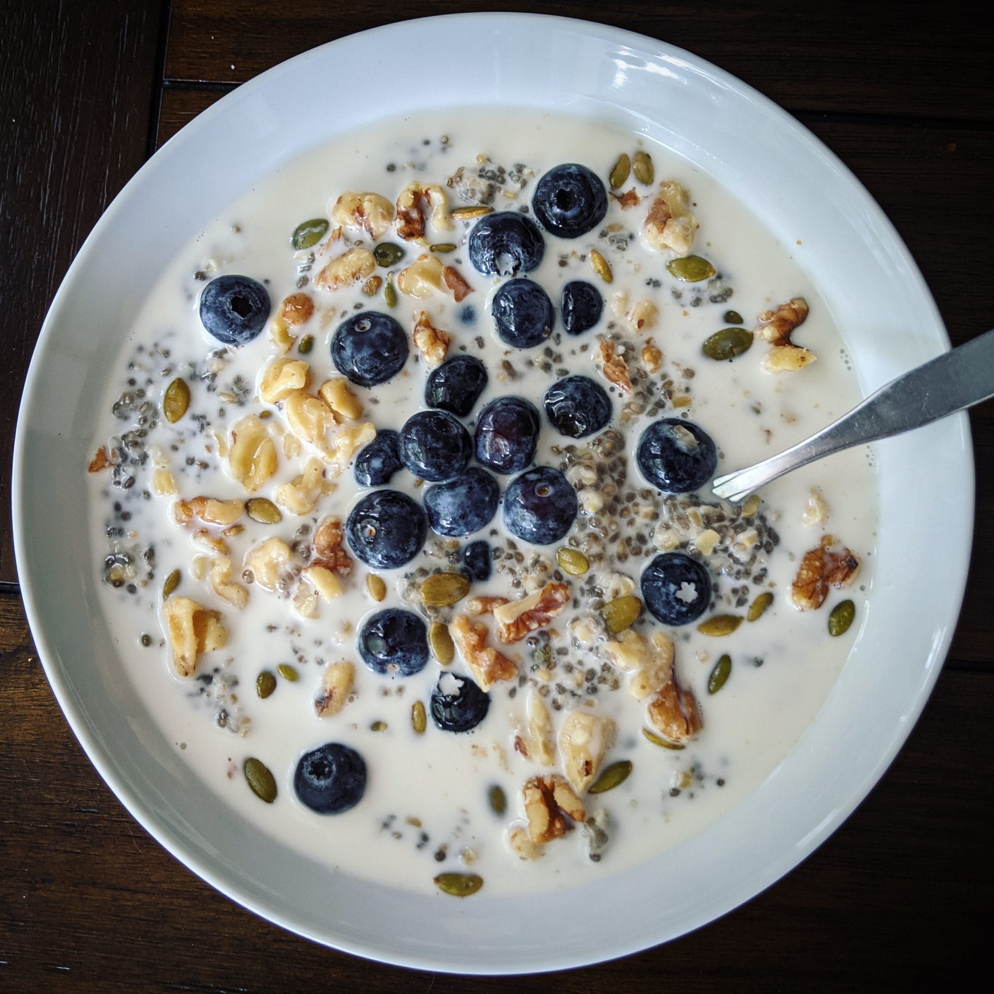 9 Healthy Foods That Lift Your Mood Naturally | Feel Happier Every Day 6 Steel-cut oats and chia seed porridge with blueberries, walnuts, pepitas, maple syrup, and oat milk.